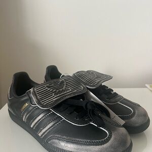 Adidas Lt W Samba Black and Gray Sneakers size 7.5 new